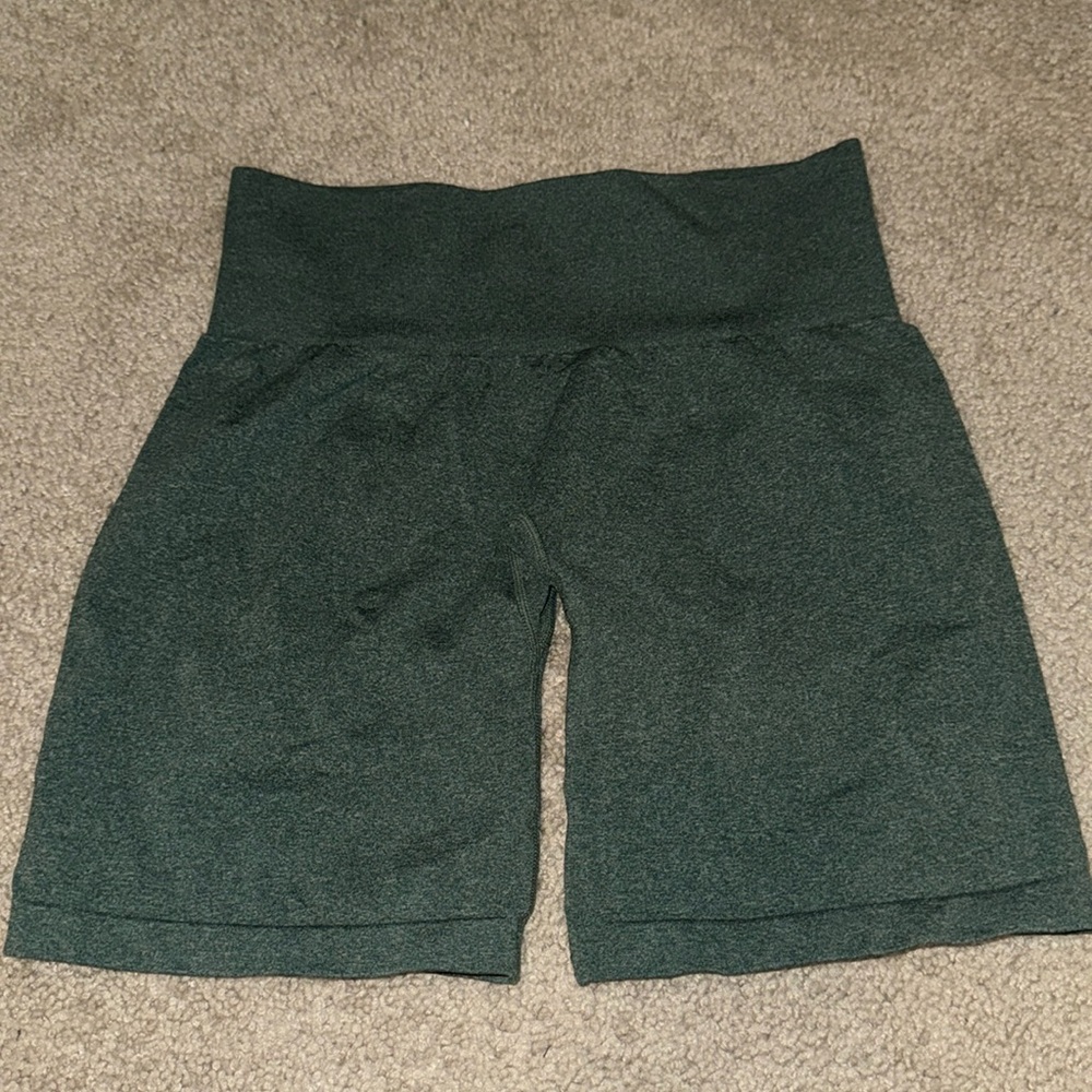 NVGTN shorts- green